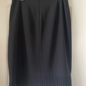 Kasper womans black skirt size12